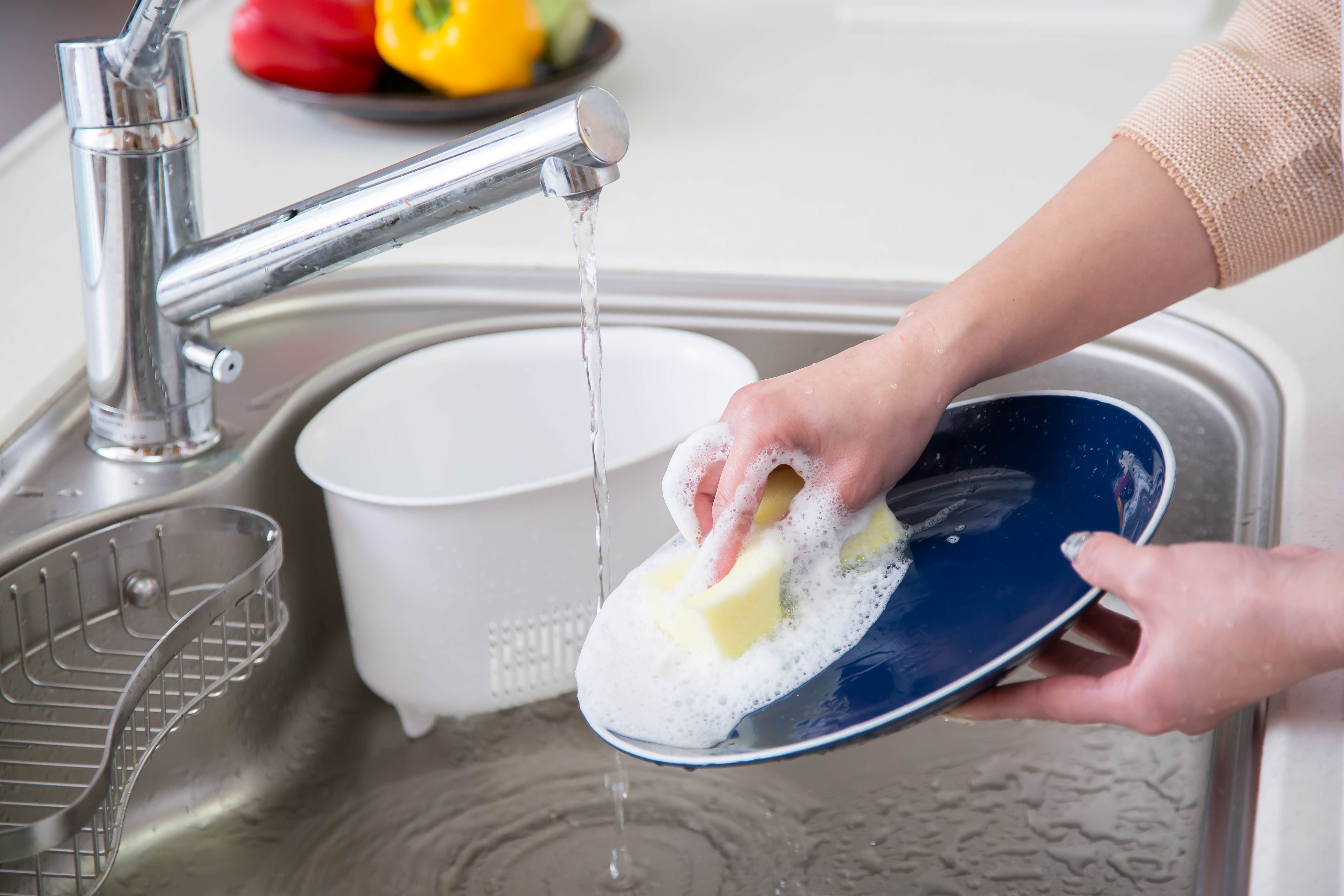自动洗碗机及手洗餐具清洁产品